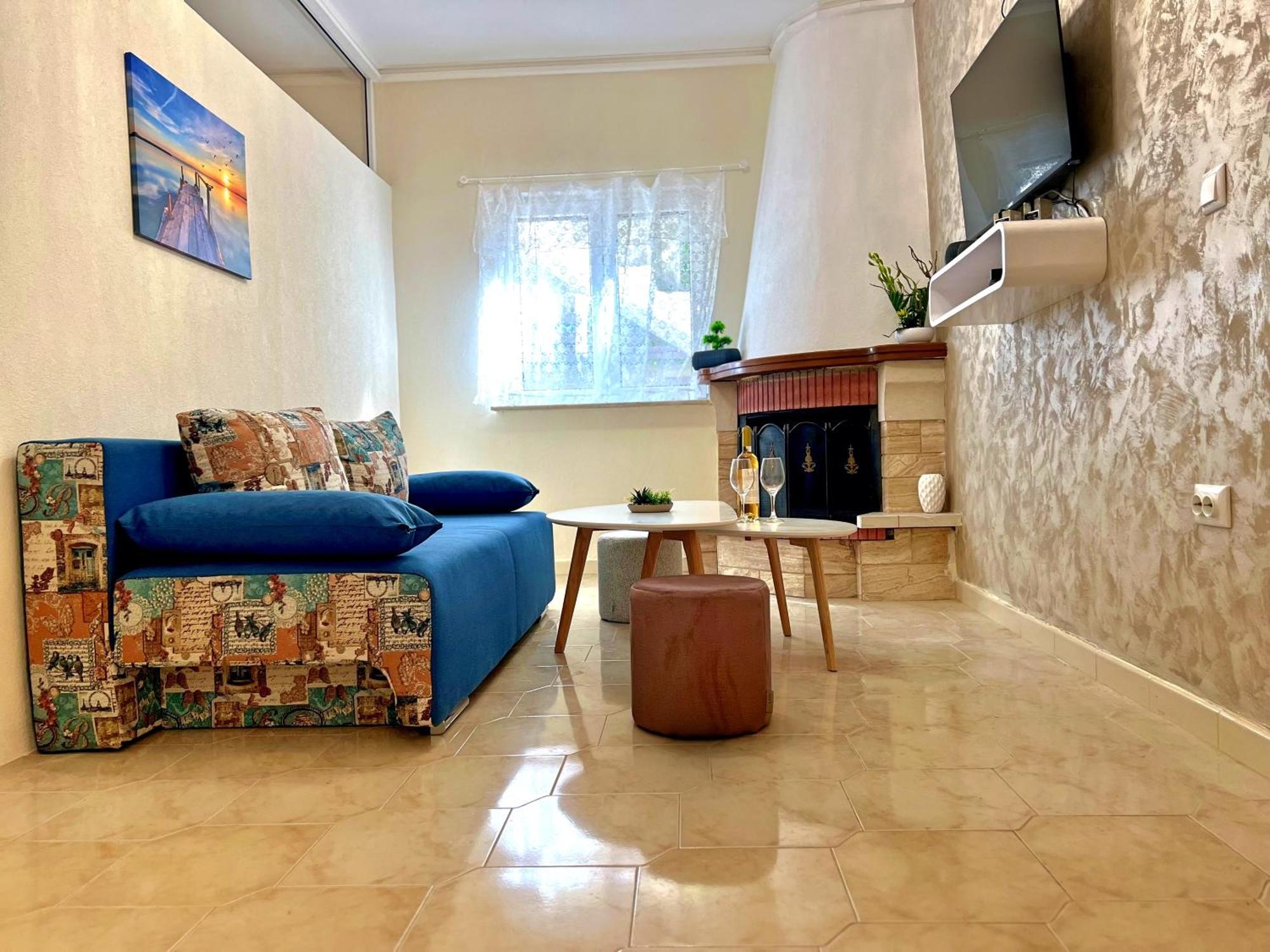 Guest House Julia スタブロス エクステリア 写真